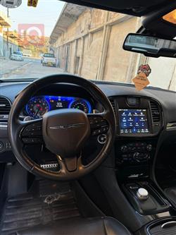 كرايسلر 300